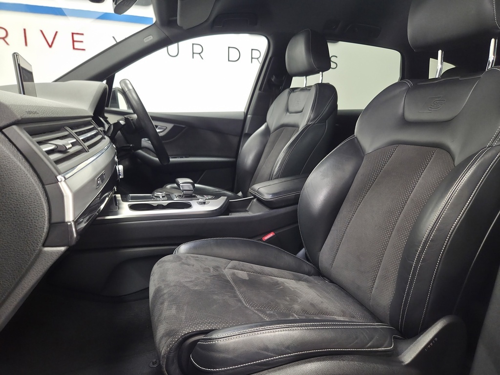 Audi Q7 Tdi V6 S Line Suv 3.0 YA66WSZ Black #6