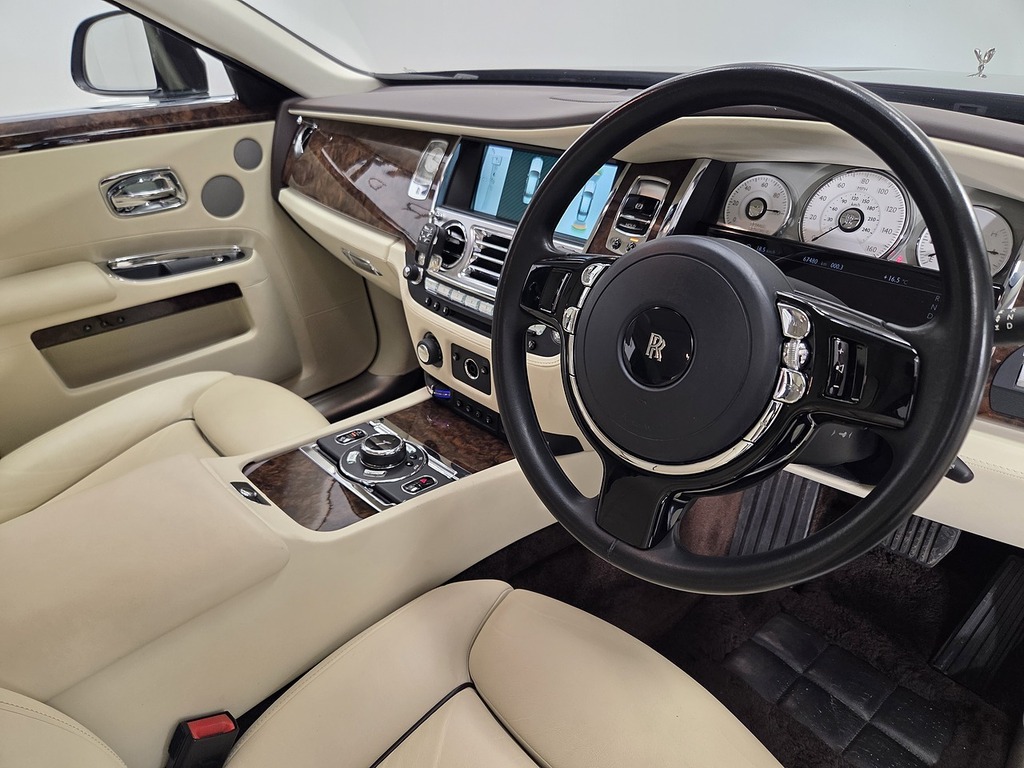 Rolls-Royce Ghost 6.6 V12 Saloon Euro 6 Ewb 563 Bhp  #5