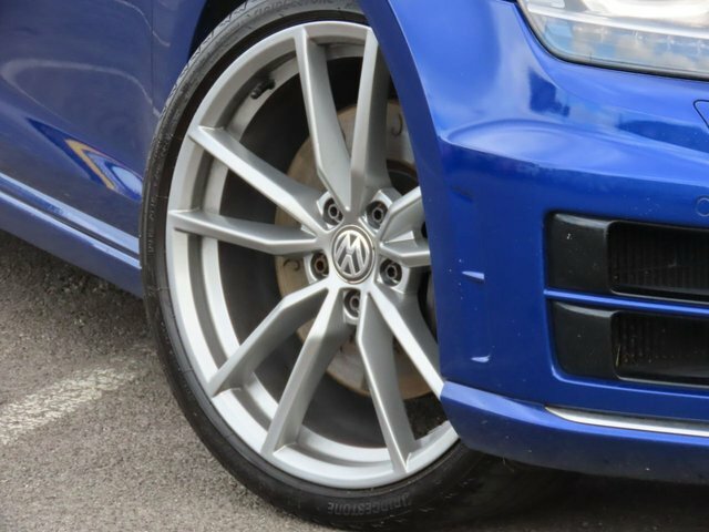 Volkswagen Golf 2015 2.0 Tsi Bluemotion Tech R Hatchback Petro NV15GXP Blue #3