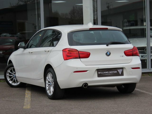 BMW 1 Series 2019 1.5 118I Se Business Hatchback Aut KM19EWK White #4
