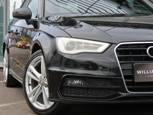 Audi A3 2018 1.6 Tdi 30 Sport Sportback S Troni FG68DMY Black #3