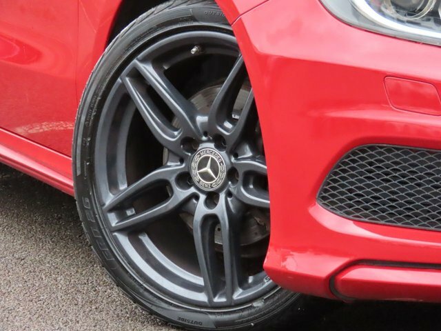 Mercedes-Benz A Class 2014 1.5 A180 Cdi Amg Sport Hatchback M Red #3