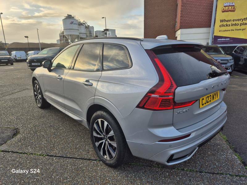 Volvo XC60 2.0 B4 Mhev Plus Awd Euro 6 Ss - 2023 CJ23WYV Grey #4