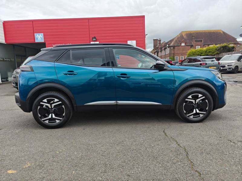 Peugeot 2008 1.2 Puretech Allure Edition Suv GU26JVN #3