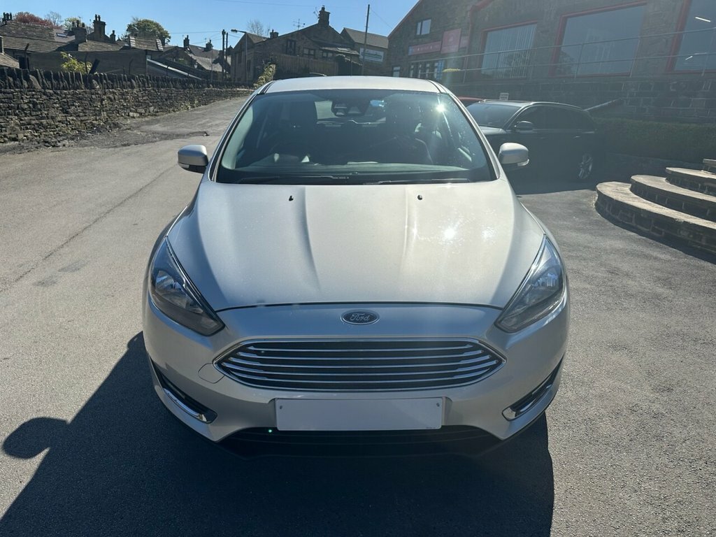 Ford Focus 1L Titanium MT18BKY Silver #3