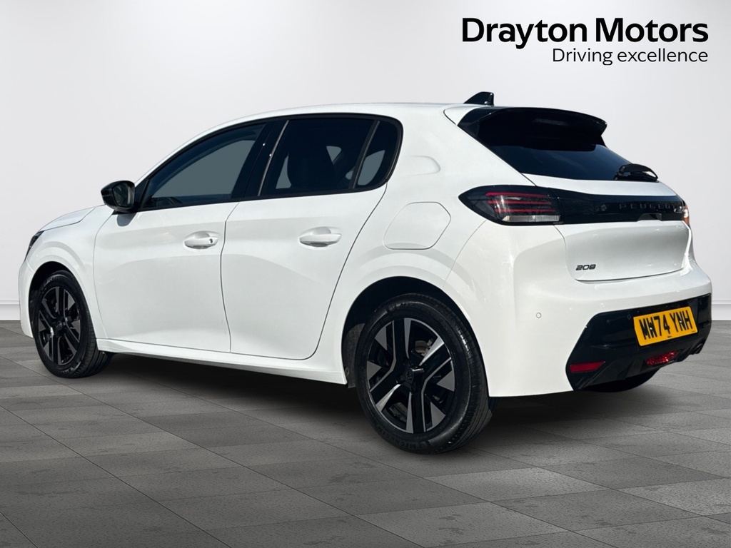 Peugeot 208 1.2 Puretech Allure Hatchback MW74YNH White #6