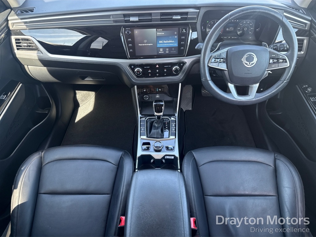 SsangYong Korando 1.5 K35 Suv MD25FHH Black #2