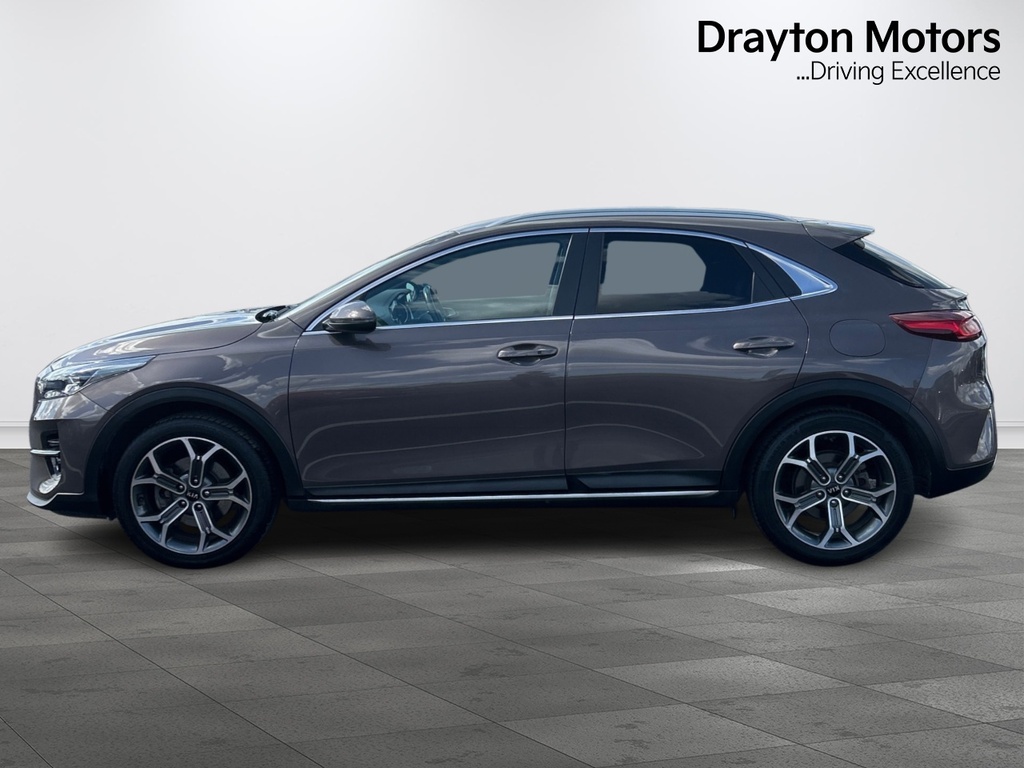 Kia Xceed 1.0 T Gdi 3 Suv Brown #5