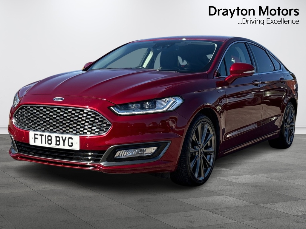 Ford Mondeo 2.0 Tdci Vignale Hatchback Powershift FT18BYG Red #4