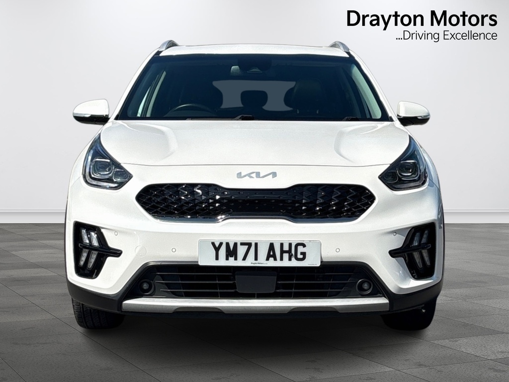 Kia Niro 1.6 Gdi 4 Suv Hybrid Dct YM71AHG White #3