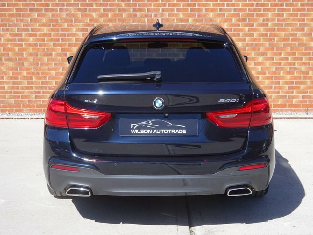 BMW 5 Series 540I Gpf M Sport OU68LFR Black #4