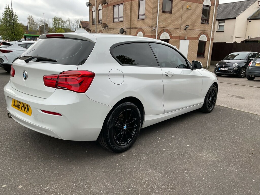 BMW 1 Series 2.0 118D Se 3-Door 201616 AJ16HVW White #4