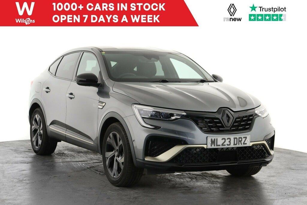 Renault Arkana 1.6 E-tech Full Hybrid 145 Engineered Grey