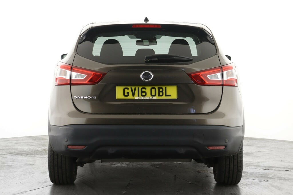 Nissan Qashqai 1.2 Dig-t N-connecta Xtronic Brown #2