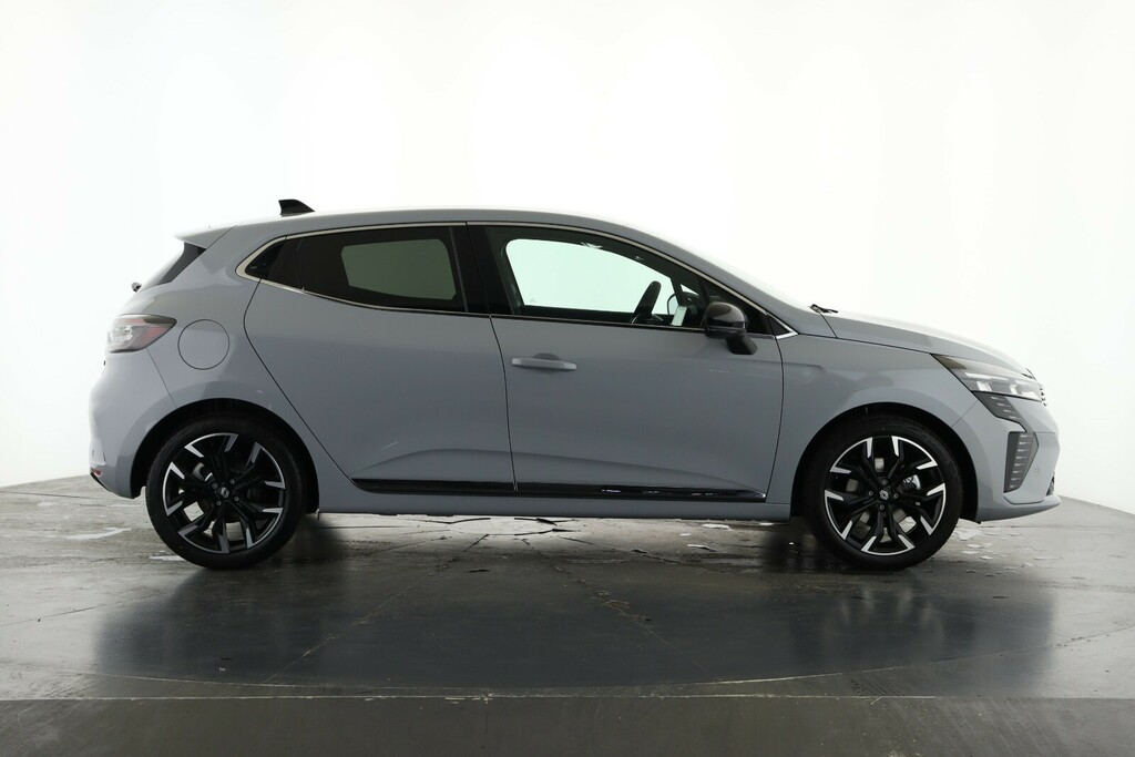 Renault Clio 1.6 E-tech Full Hybrid 145 Techno LA75ASV Grey #3