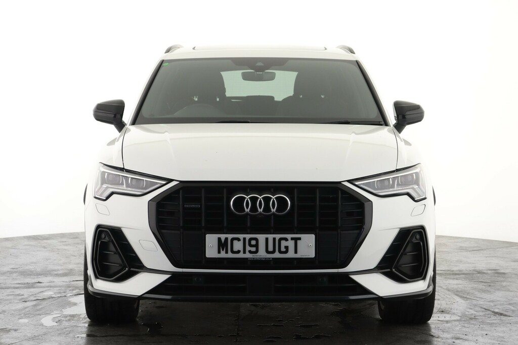Audi Q3 45 Tfsi Quattro Vorsprung S Tronic MC19UGT White #5