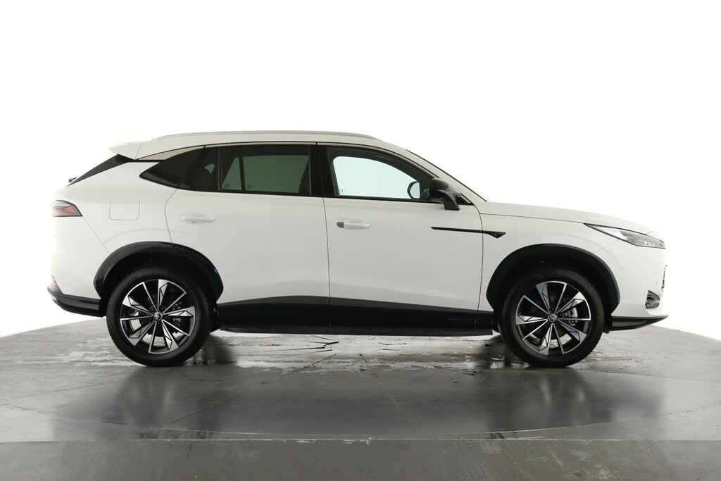 MG HS 1.5 T-gdi Phev Trophy LC75XJD White #4