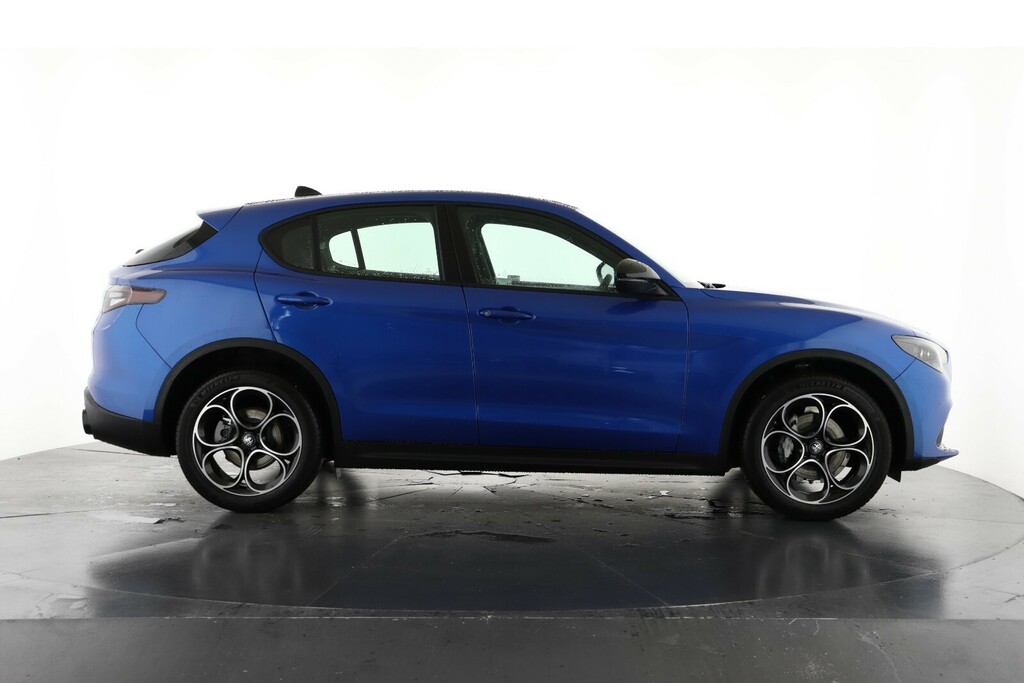 Alfa Romeo Stelvio 2.0 Turbo 280 Sprint Awd LJ26FNW Blue #4