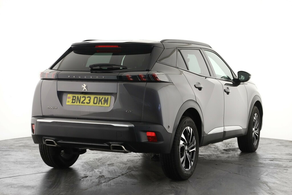 Peugeot 2008 1.2 Puretech 130 Gt Eat8 BN23OKM Grey #2