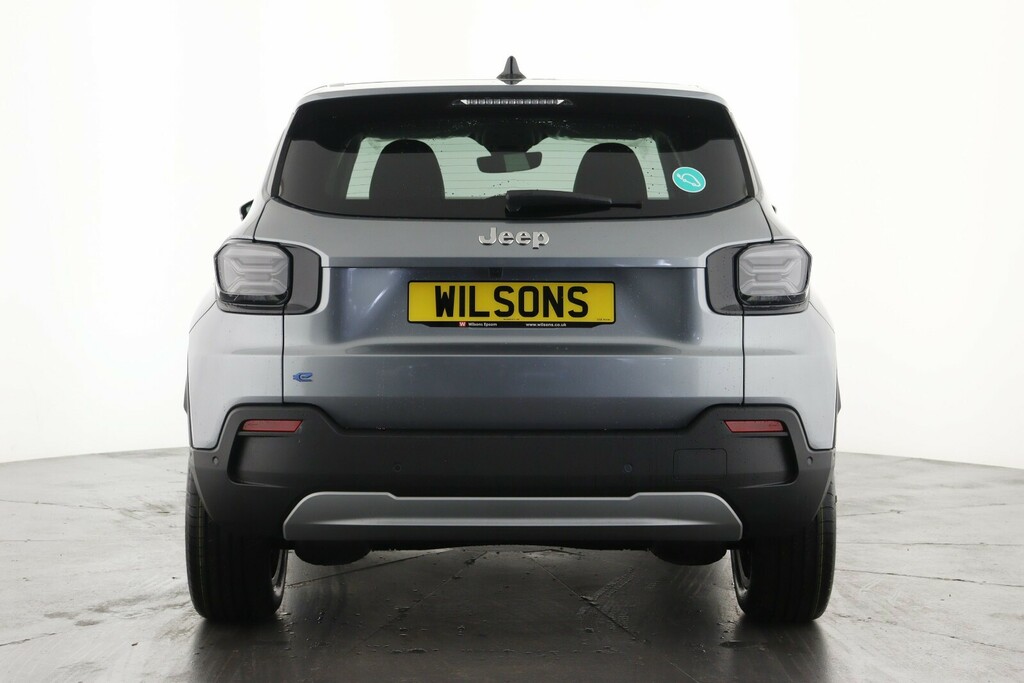 Jeep Avenger 1.2 E-hybrid Summit Dct