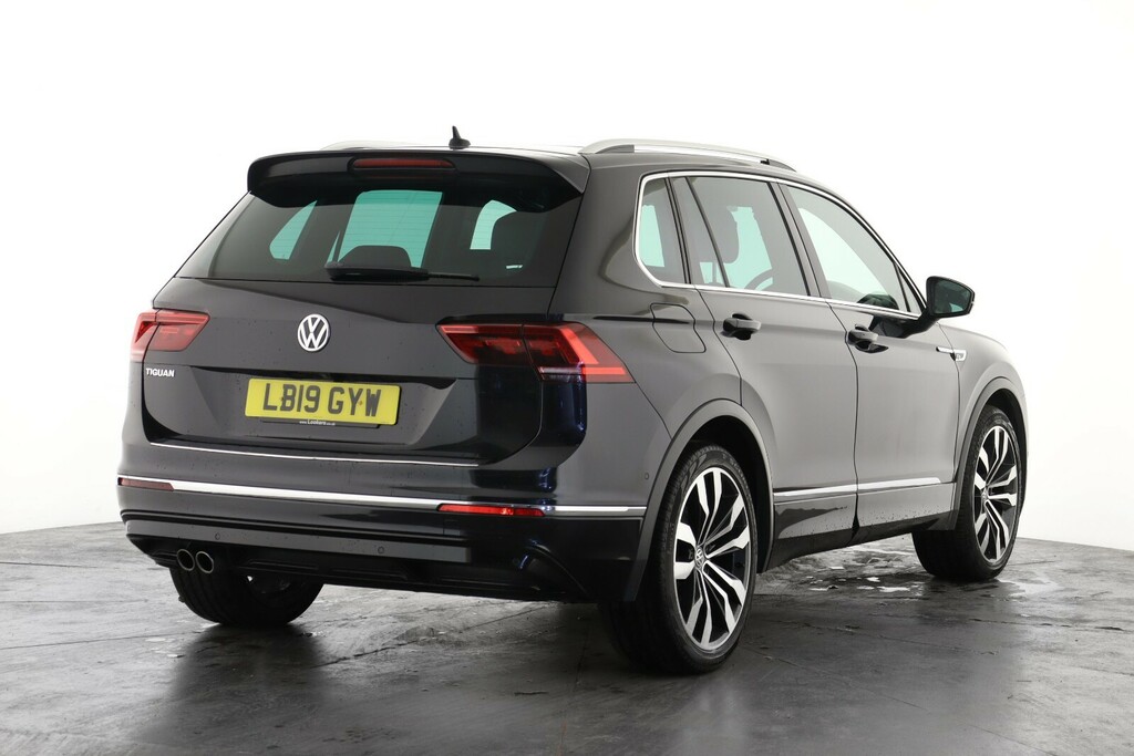 Volkswagen Tiguan 1.5 Tsi Evo 150 R-line Dsg LB19GYW Black #3