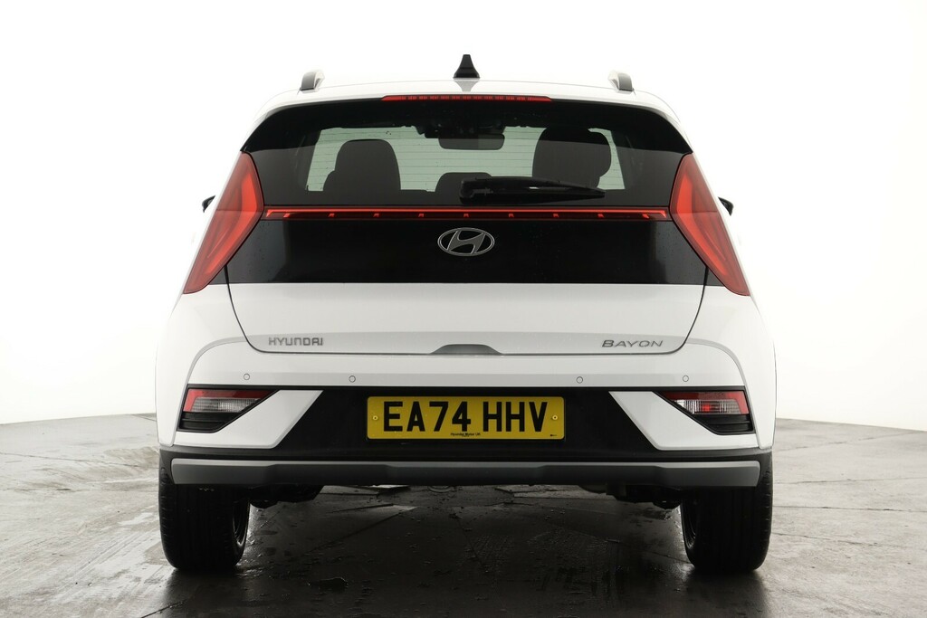 Hyundai Bayon 1.0 Tgdi Ultimate EA74HHV White #2