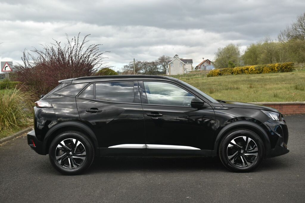 Peugeot 2008 Suv AJ72MJY Black #2