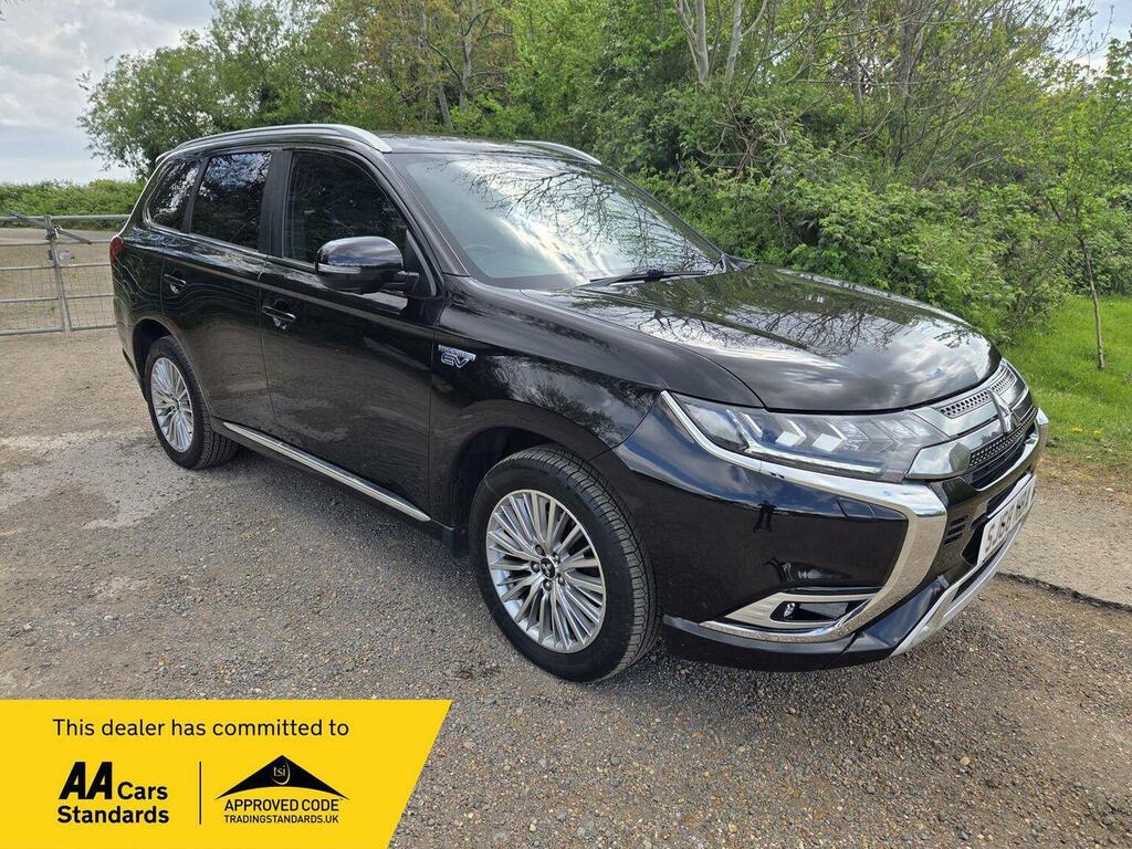 Mitsubishi Outlander 2.4H Twinmotor 13.8Kwh 4H Cvt 4Wd Euro 6 S S Black