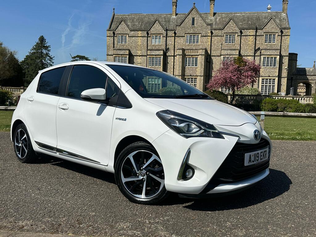 Toyota Yaris 1.5 Vvt-h Excel Hatchback Hybrid E-cvt AJ19EKR #2