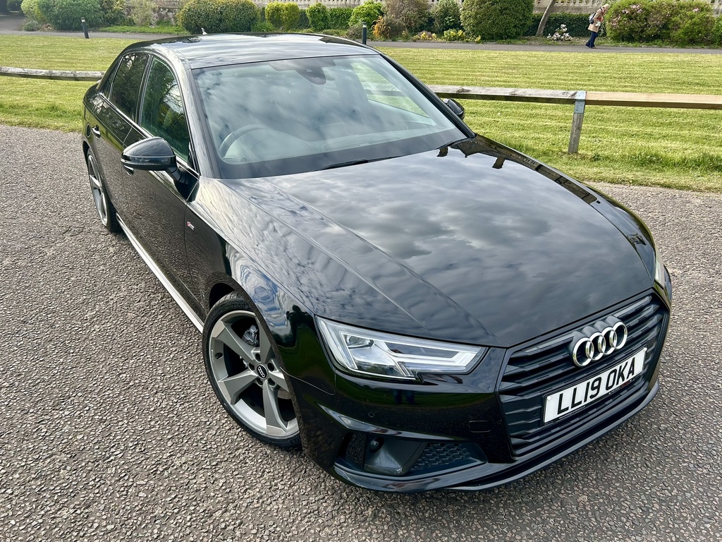 Audi A4 2.0 Tfsi 35 Black Edition Saloon S Tron LL19OKA Black #6