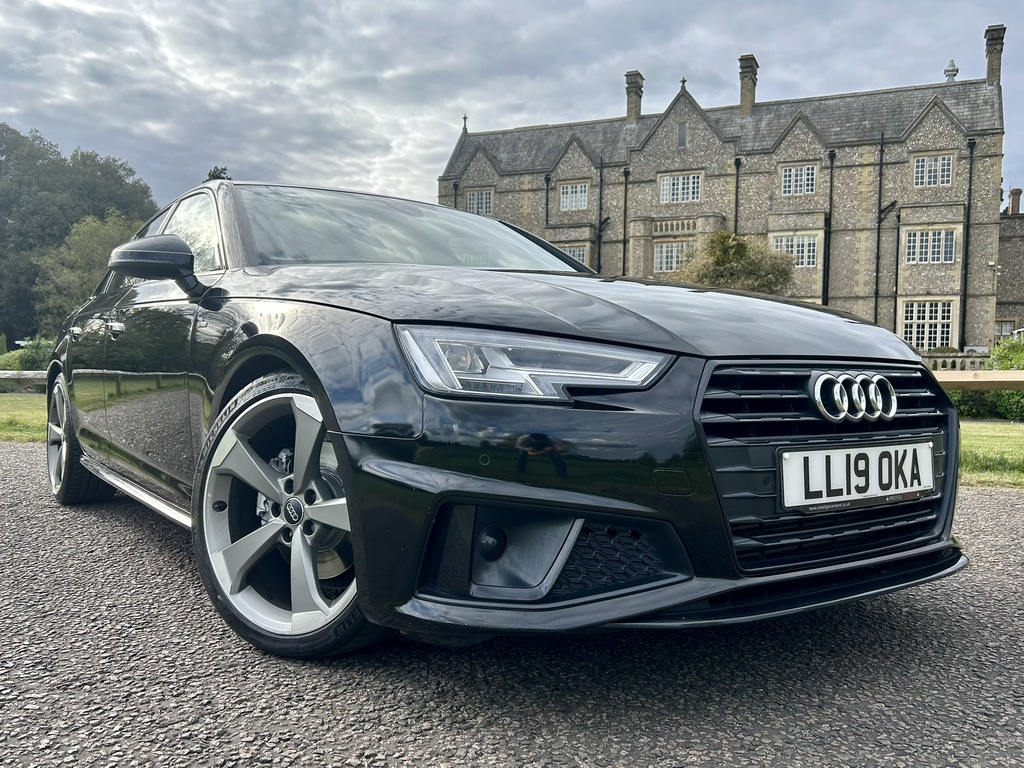 Audi A4 2.0 Tfsi 35 Black Edition Saloon S Tron LL19OKA Black #5