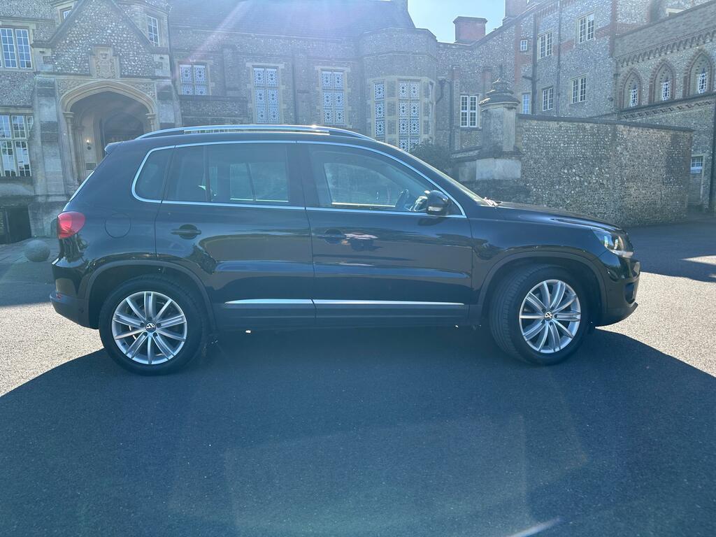 Volkswagen Tiguan 2.0 Tdi Bluemotion Tech Match Edition Suv Dies VN65XVF  #4