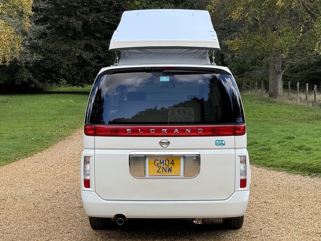 Nissan Elgrand   #9