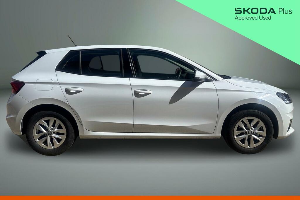 Skoda Fabia 1.0 Tsi Se Edition HY75DXG White #4