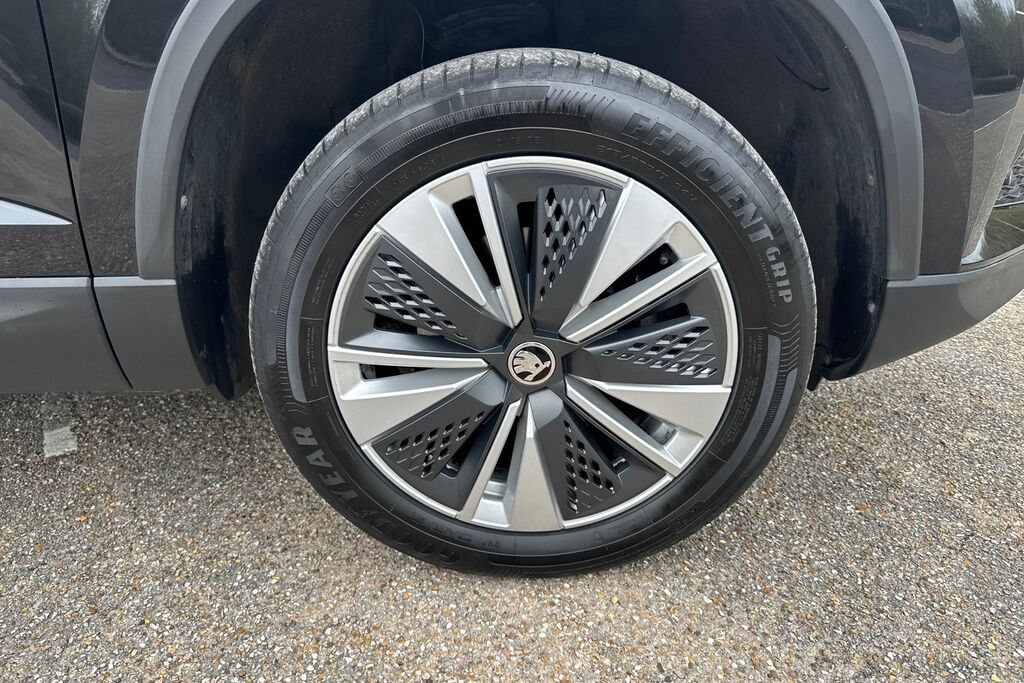 Skoda Karoq 1.0 Tsi Se Drive Black #5