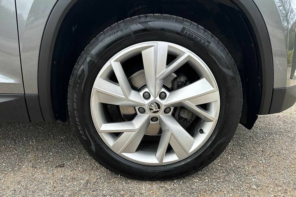 Skoda Kodiaq 1.5 Tsi Se L Dsg 7 Seat HY22OFM Grey #5