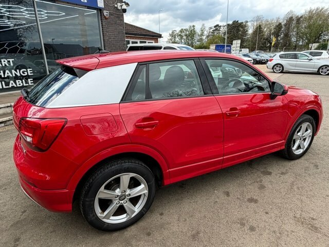 Audi Q2 Tfsi 30 Sport Suv SD69NTF Red #5