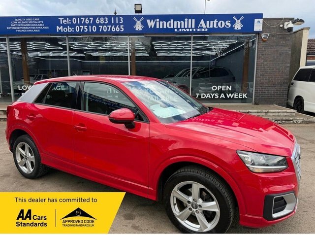 Audi Q2 Tfsi 30 Sport Suv Red