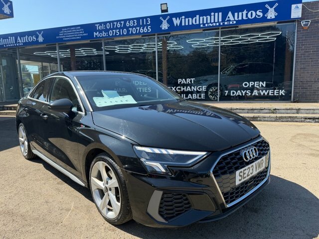 Audi A3 Tfsi 35 S Line SE23VMR Black #2