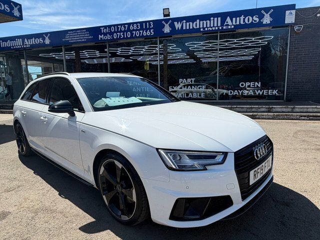 Audi A4 Avant Tfsi 40 Black Edition RF19FTU White #2
