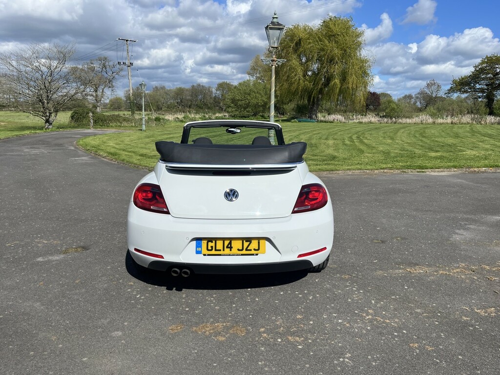 Volkswagen Beetle 1.4 Tsi Design White #5