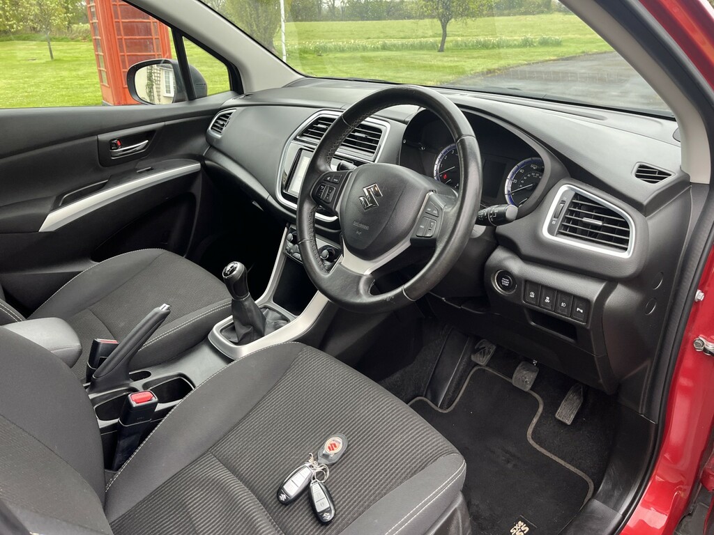 Suzuki SX4 S Cross 1.0 Boosterjet Sz-t SN18RDX Red #6