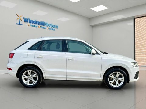Audi Q3 1.4 Tfsi Cod YC68VNO White #3