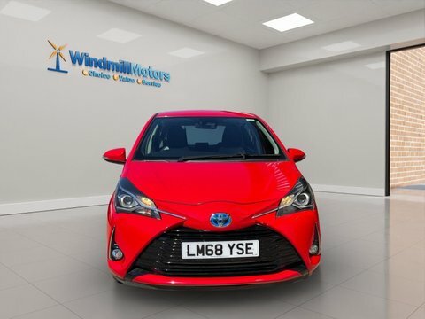 Toyota Yaris 1.5 Vvt-h Icon LM68YSE Red #4