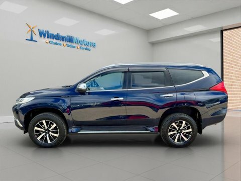 Mitsubishi Shogun Sport Suv Red #6