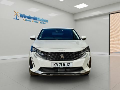 Peugeot 3008 1.5 Bluehdi Allure KV71WJZ White #4