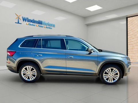 Skoda Kodiaq 2.0 Tsi Se LX69UJF Grey #3