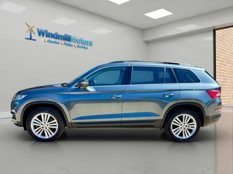 Skoda Kodiaq 2.0 Tsi Se LX69UJF Grey #6