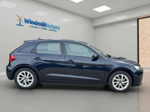 Audi A1 1.0 Tfsi 25 PK21BZX Blue #3