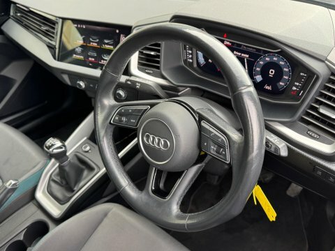Audi A1 1.0 Tfsi 25 PK21BZX Blue #2
